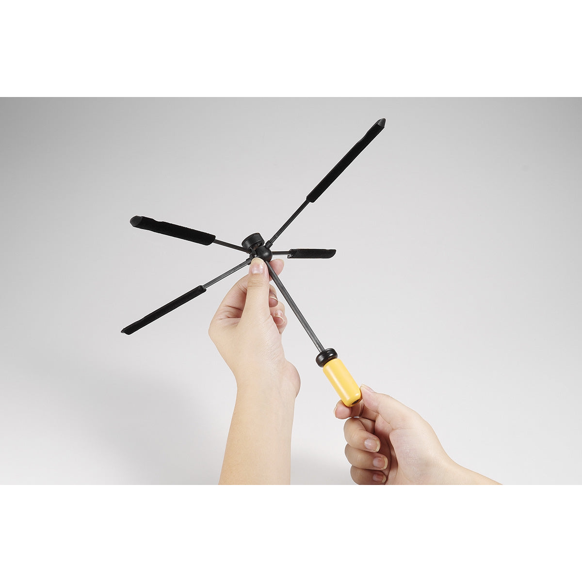 Hercules Stands DS461B TravLite Low-B Flute Stand