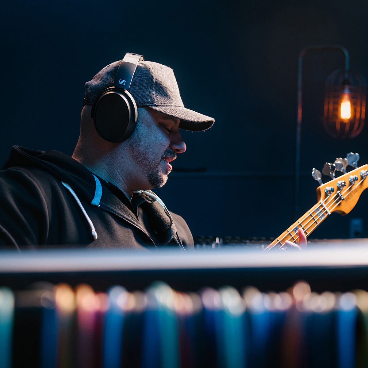 Sennheiser HD 480 PLUS Professional Closed-back Studio Headphones