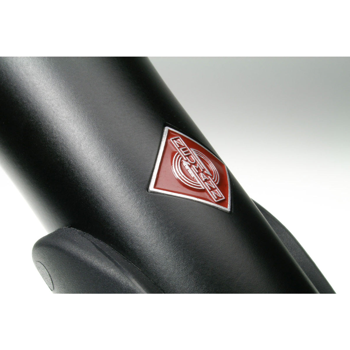 Neumann KMS 105 Studio grade Supercardioid Condenser stage microphone for vocalists, Black