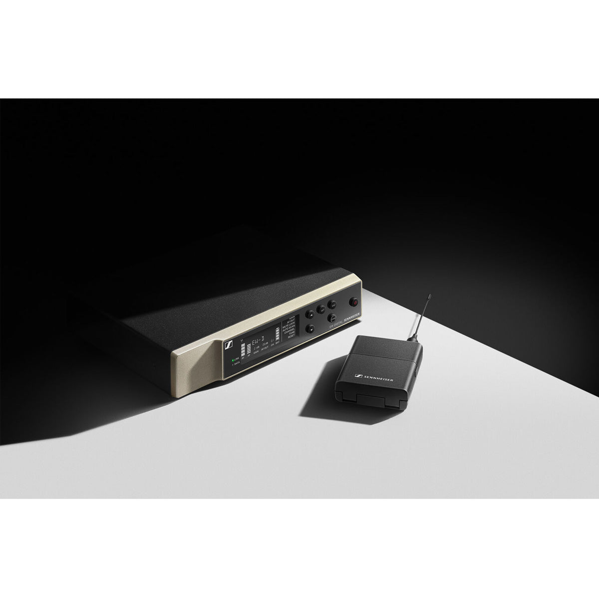 Sennheiser EW-D SK BASE SET Digital Wireless Microphone System with Bodypack (S1-7)